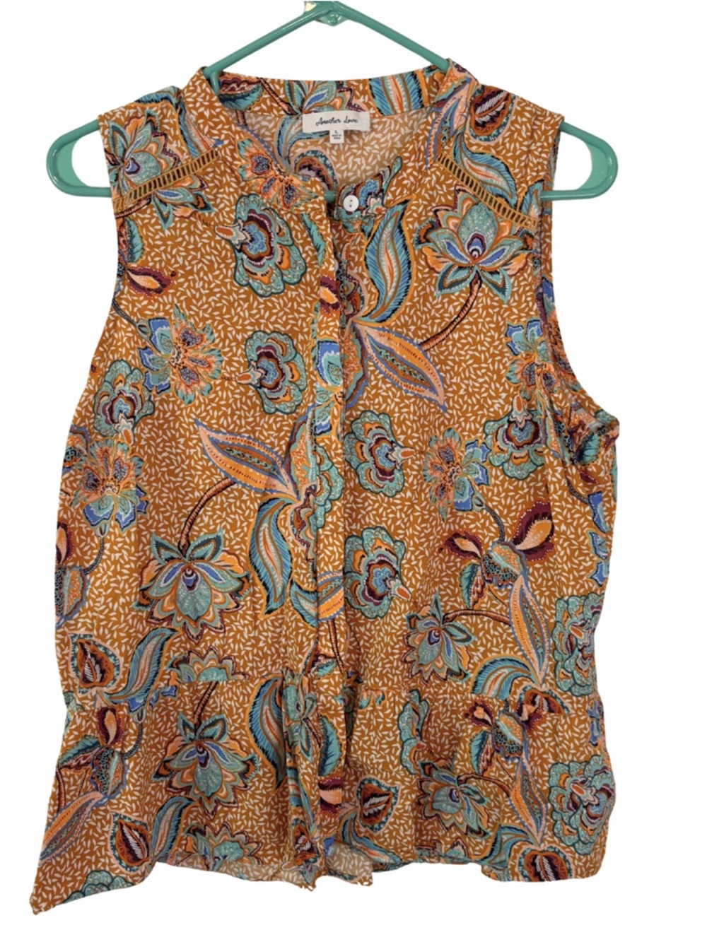 3/$20 Another Love Floral Sleeveless Button Down Blouse